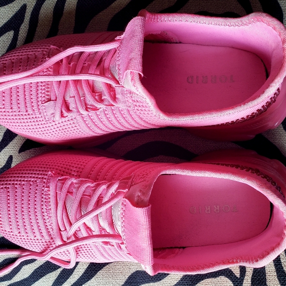 EUC Torrid Active Sneakers - Picture 8 of 8